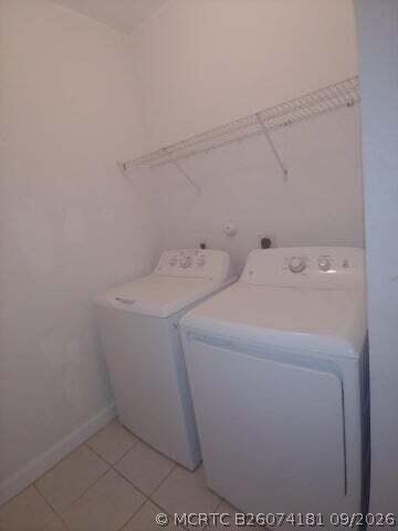 Building Photo - 2214 Shoma Dr