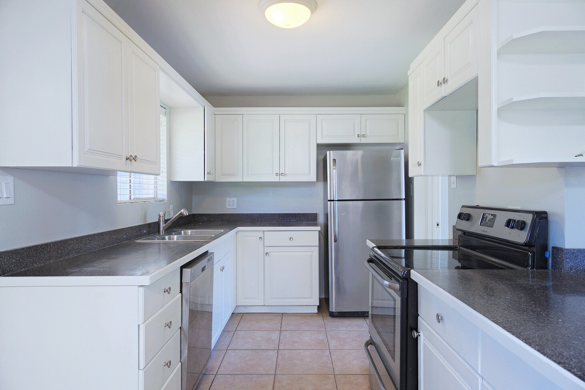 Building Photo - 1206 West 9th Street