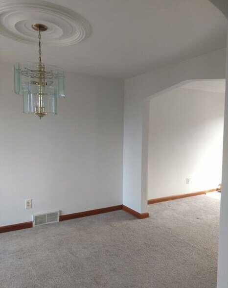 Building Photo - 1441 Milan Ave