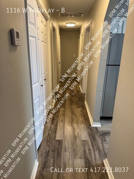 Building Photo - 1116 W Fair Play St