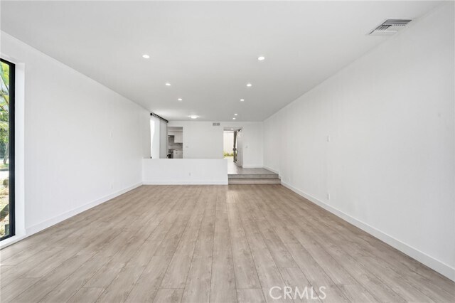 Building Photo - 7301 Vista Del Mar