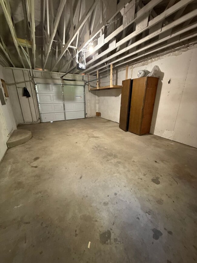 Building Photo - 1407 7th Ave SW