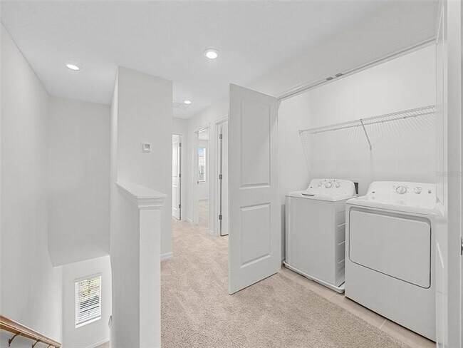 Building Photo - 5728 Haven Ter