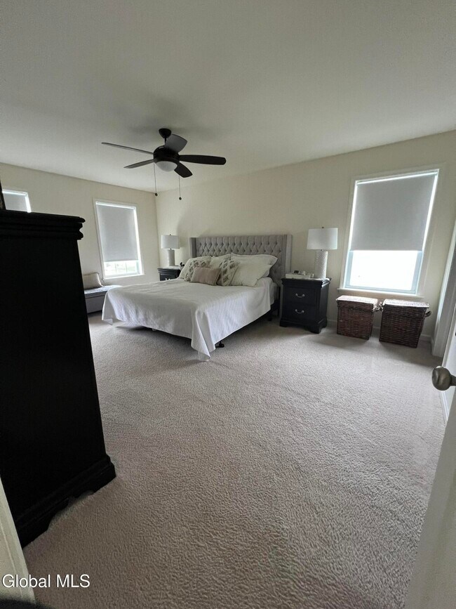 Building Photo - 10 Swatling Dr