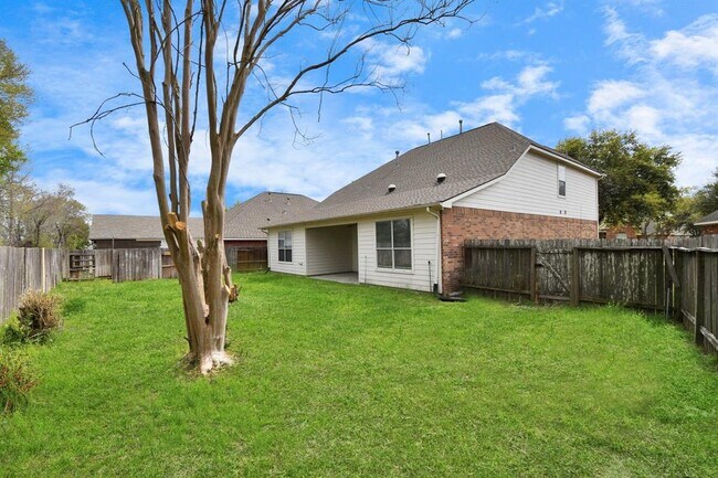 Building Photo - 17734 Sunset River Ln