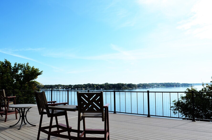 Building Photo - 4371 Wilshire Blvd