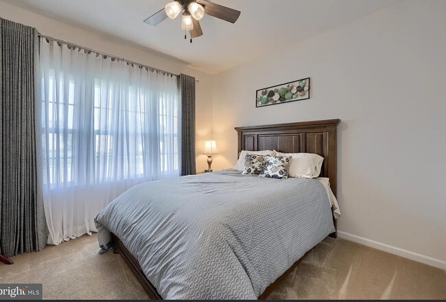 Building Photo - 1438 Copper Beech Dr