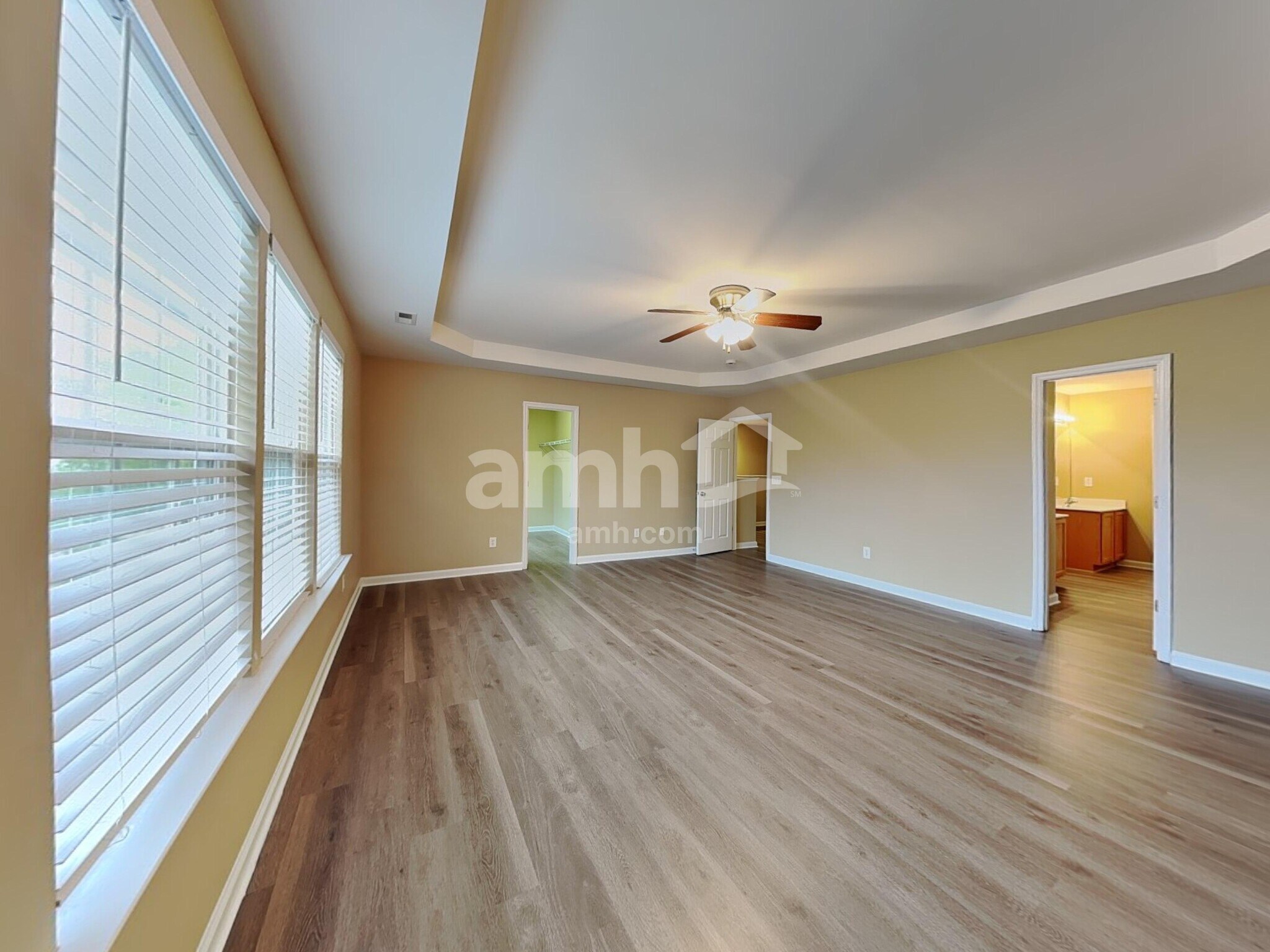 Building Photo - 501 Timber Meadow Lake Dr