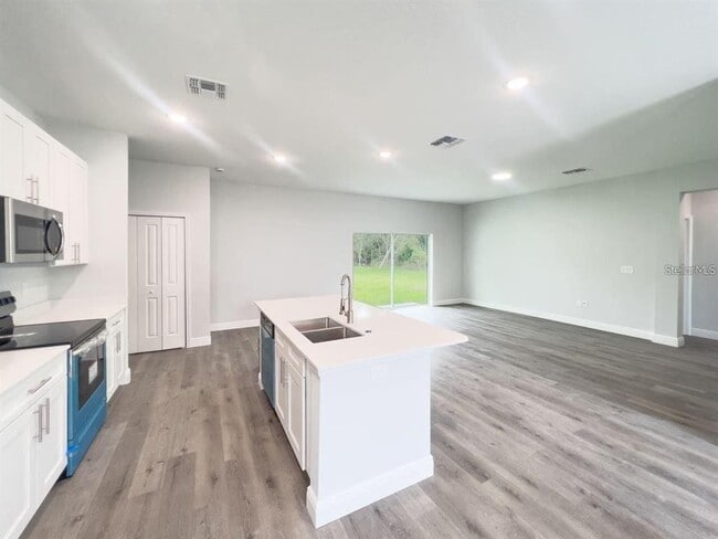 Building Photo - 113 Dogwood Dr Cir