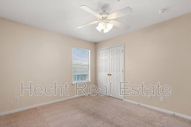 Building Photo - 3117 Douglas Fir Dr