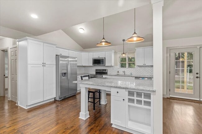 Building Photo - 1273 Lechlade Cir