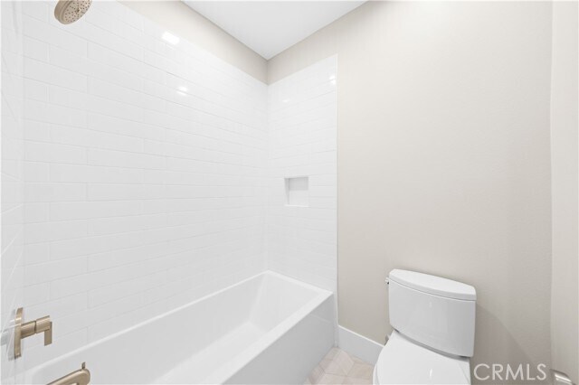 Building Photo - 130 Mossvine