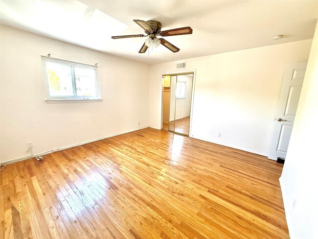 Building Photo - 32 Elissa Ln