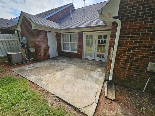 Building Photo - 2407 Ashton Park Ln