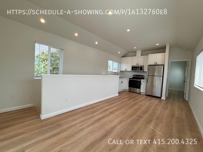 Building Photo - 1268 Prospect-A