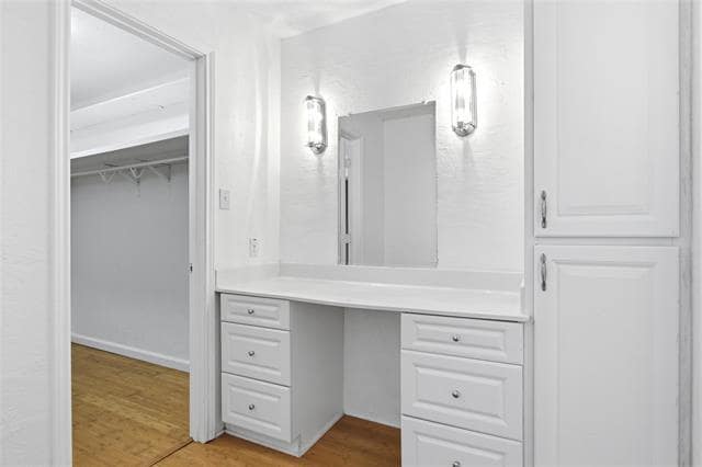 Building Photo - 5810 Marina Dr