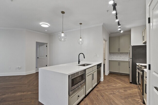 Building Photo - Now Leasing – Enjoy 2 Weeks Free Rent