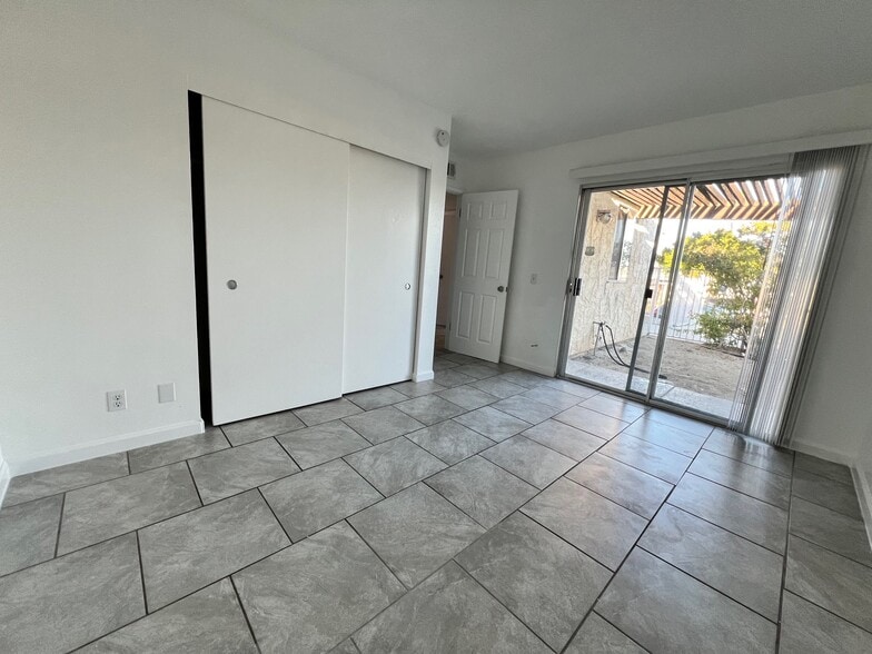 Guest Bed 2 - 37273 Bankside Dr