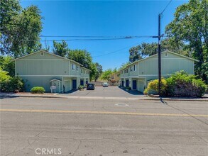 Building Photo - 687 Armstrong St