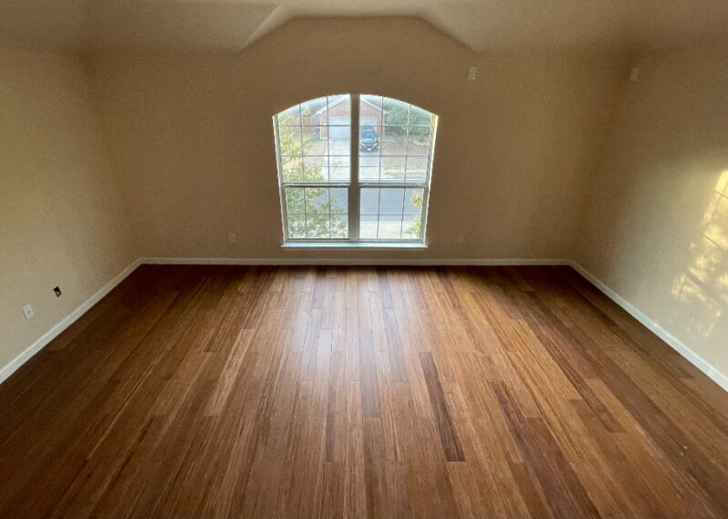 Building Photo - 1076 Zeus Cir