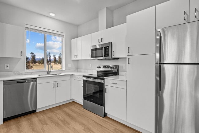 Building Photo - The Grove at Sunset Meadows