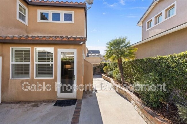 Building Photo - 26951 Cape Cod Dr