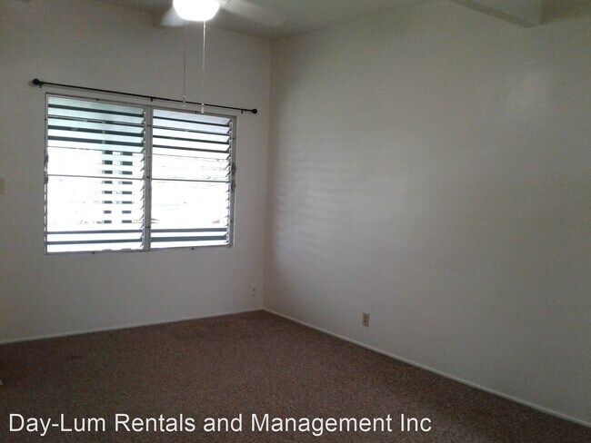 Building Photo - 460 Kilauea Ave