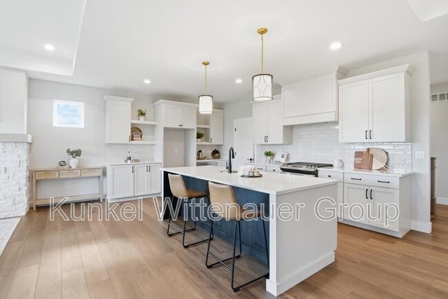 Building Photo - 837 Bushwood Way