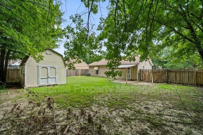Building Photo - 7103 Tagen Dr