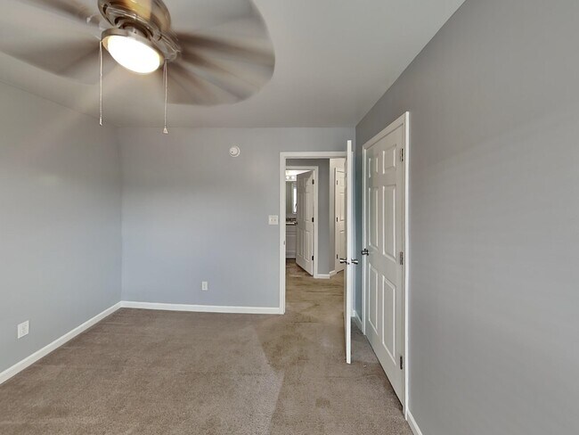 Building Photo - 133 Blackhawk Cove