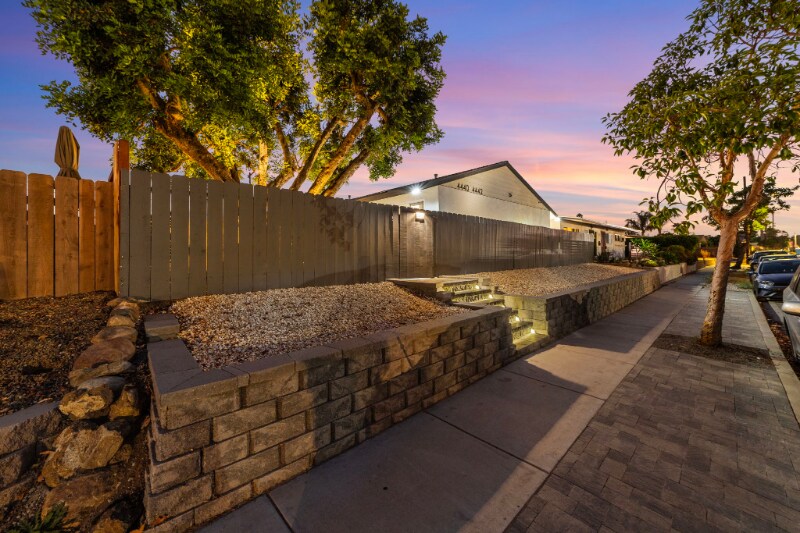 Building Photo - 4440 Clairemont Dr