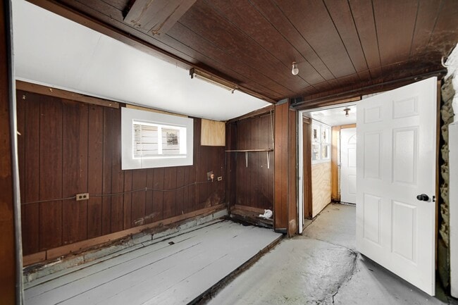 Building Photo - 1211 Euclid Ave