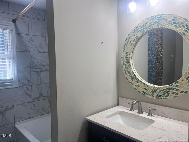 Building Photo - 3 Bedroom 2 Bath for Rent - Call/Text 910-284-4804