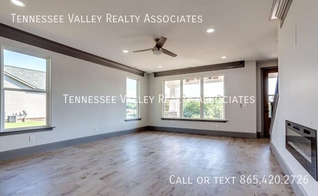 Building Photo - 7814 Lake Mountain Ln