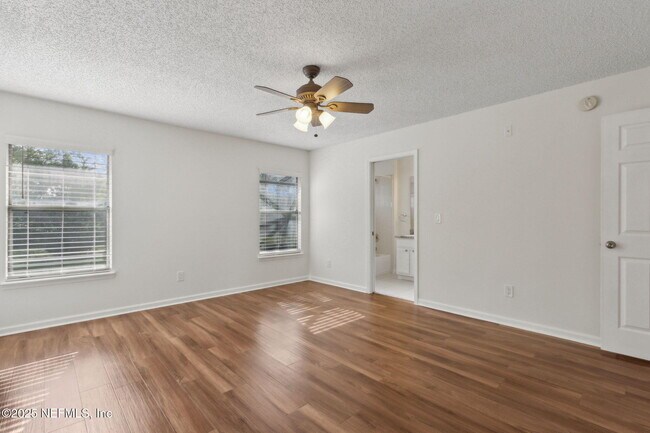 Building Photo - 616 Fallen Timbers Dr