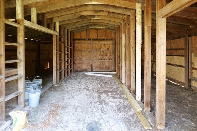 Building Photo - 10822 Mayfield Dr