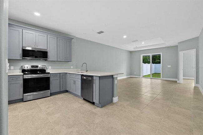 Building Photo - 13 Karas Trail