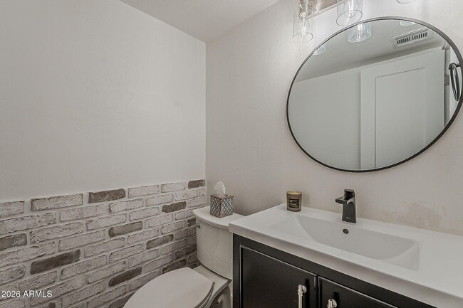 Building Photo - 3136 N 38th St