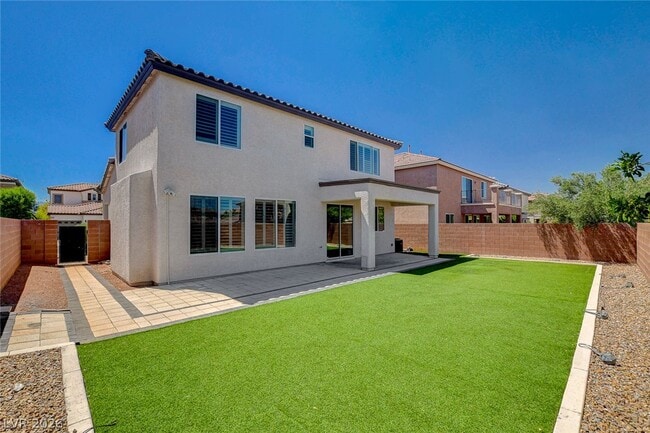 Building Photo - 9734 Maspalomas St