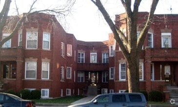 Building Photo - 7310-7314 S King Dr