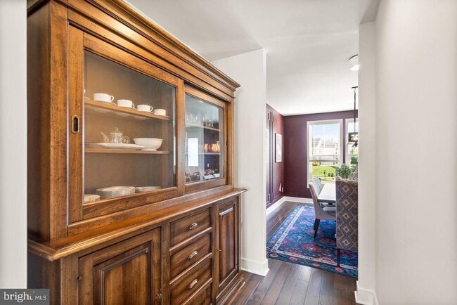 Building Photo - 1108 Coubertin Dr SE