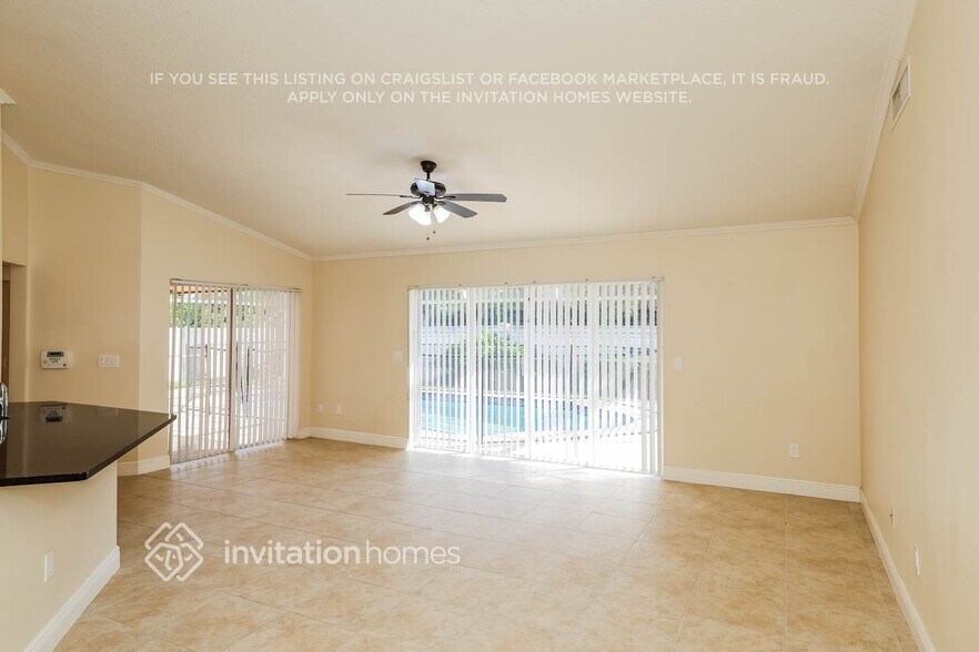 Building Photo - 12912 Buckland St