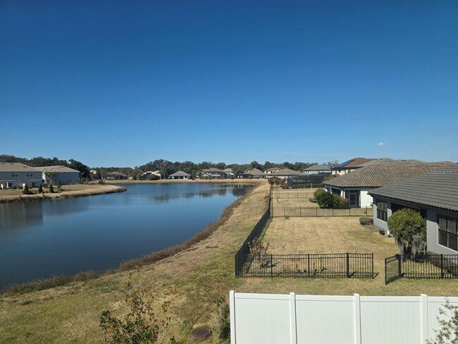 Building Photo - 3572 Landing Net Dr