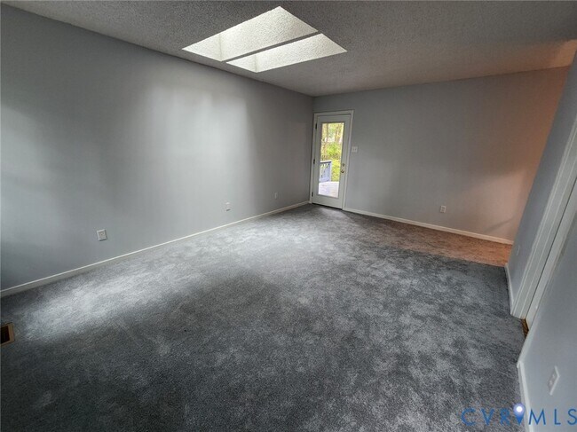 Building Photo - 10110 Hearthrock Ct