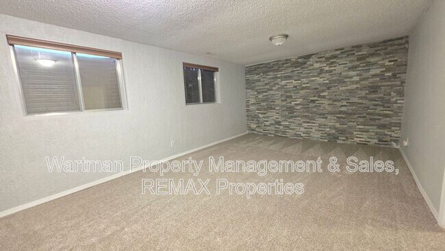 Building Photo - 6371 Galway Dr