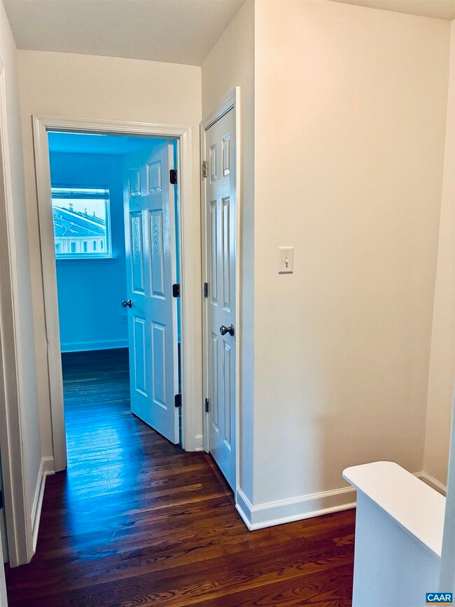 Building Photo - 210 Saponi Ln