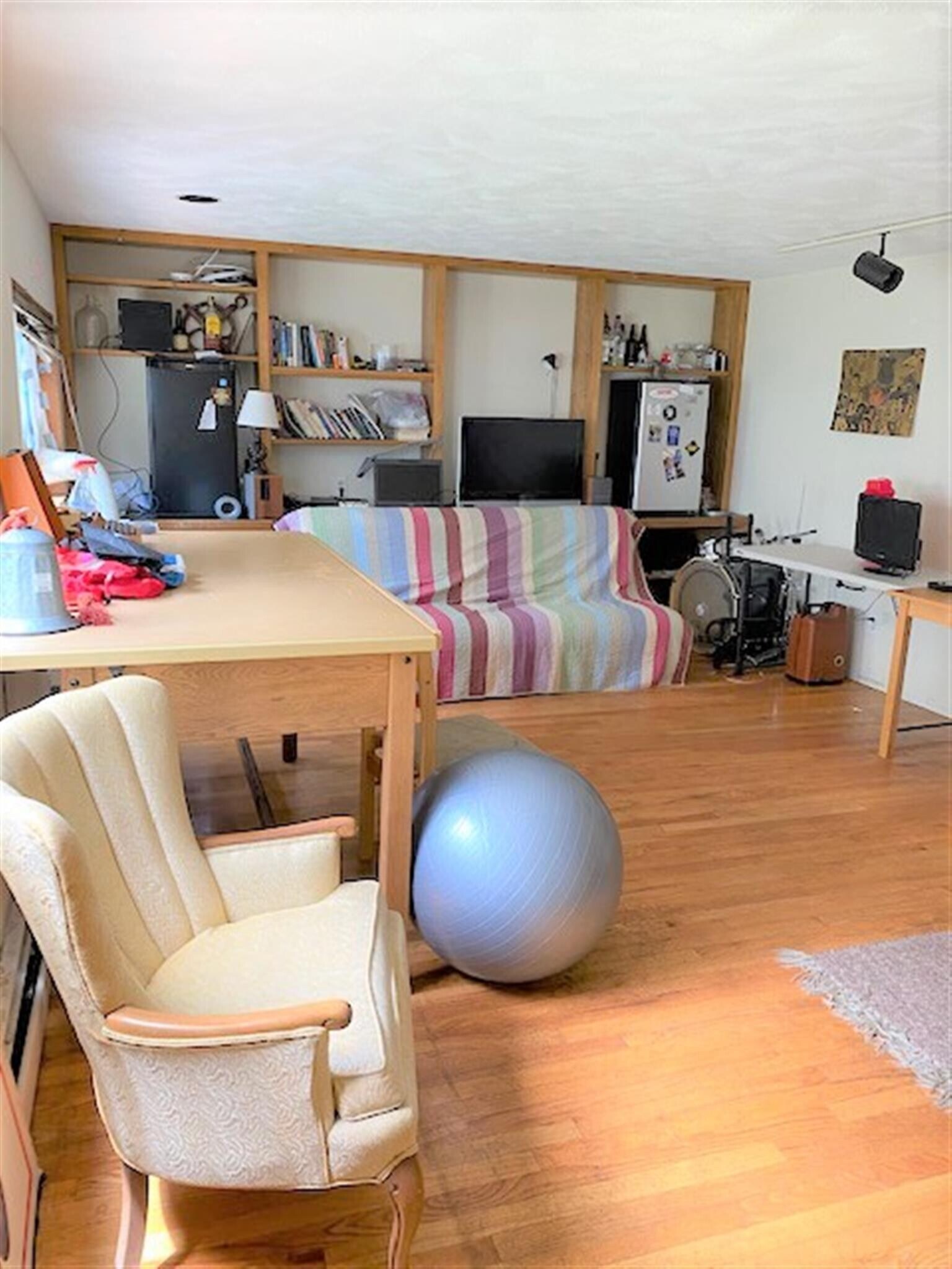 Building Photo - 61 6th St