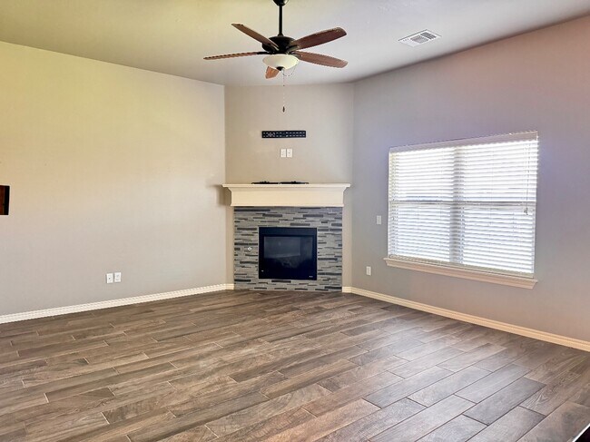 Building Photo - 8109 NW 160th Terrace