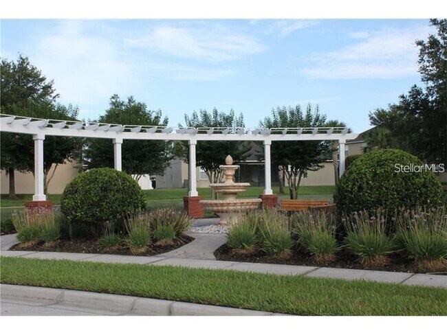 Building Photo - 173 Donner Dr