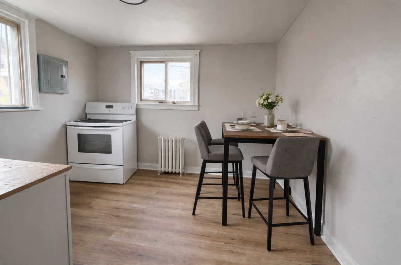 Kitchen - 6264 N Bouvier St